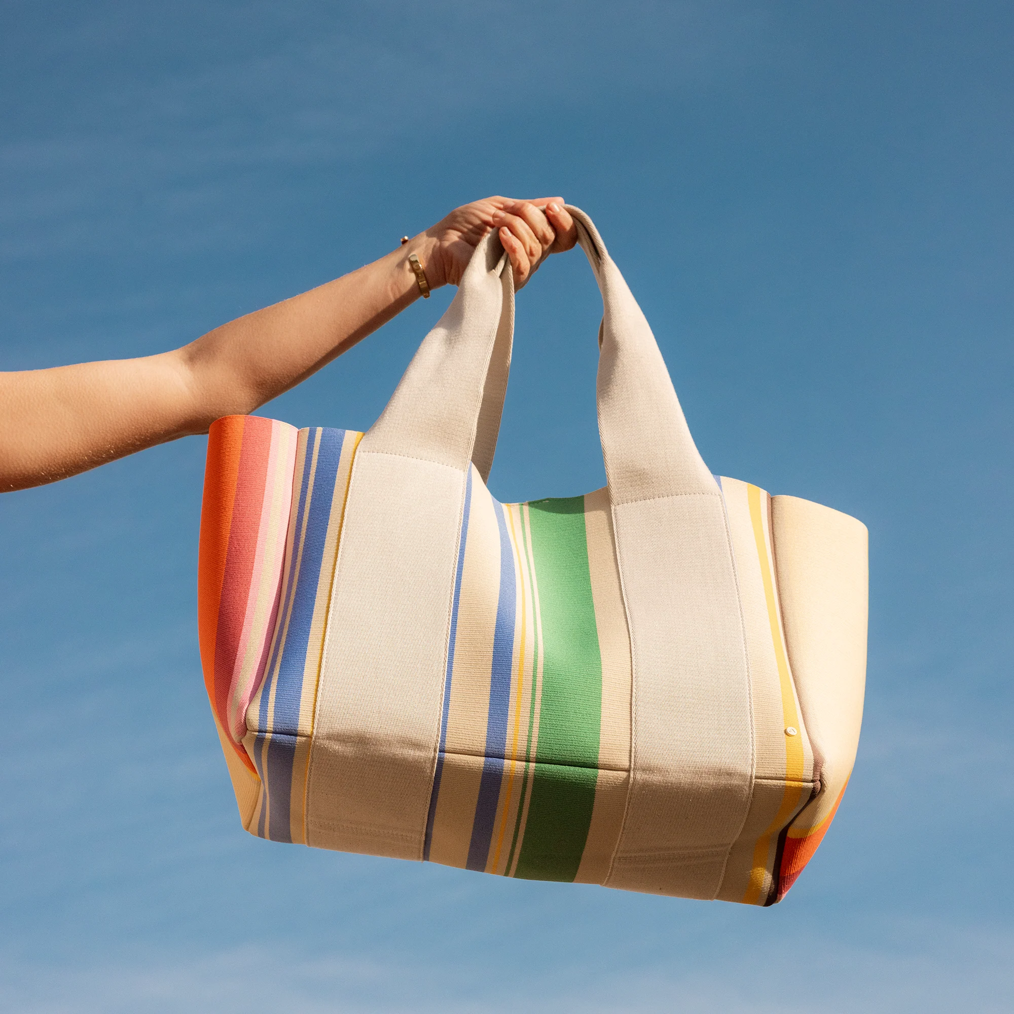 Wellington Cabana Tote - Image 4